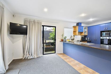 Photo of property in 9 Murrayfield Lane, Manurewa, Auckland, 2105