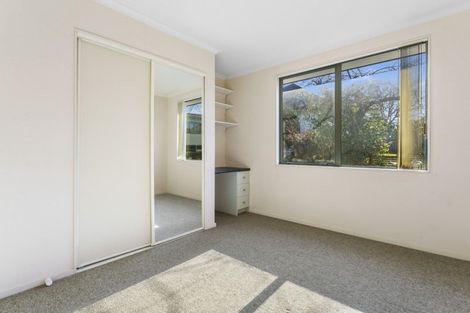 Photo of property in 15 Bell Common Close, Bethlehem, Tauranga, 3110