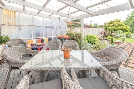 Photo of property in 16 Field Street, Aramoho, Whanganui, 4500