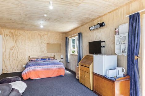 Photo of property in 52 Whakaroa Road, Kinloch, Taupo, 3385