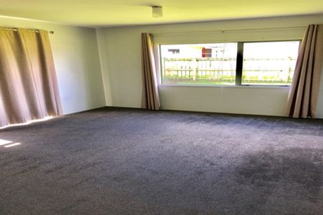 Photo of property in 16b Nerissa Place, Randwick Park, Auckland, 2105