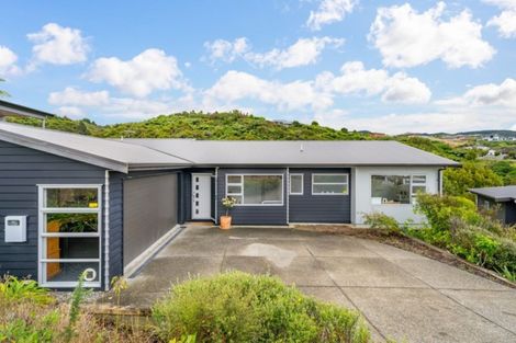 Photo of property in 20 Cosgrove Rise, Riverstone Terraces, Upper Hutt, 5018