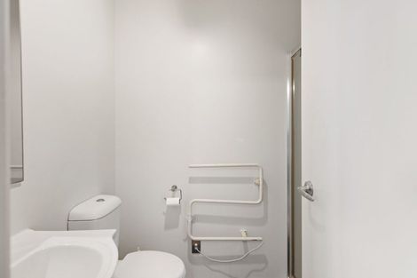 Photo of property in 2/27 Hogan Street, Hamilton East, Hamilton, 3216