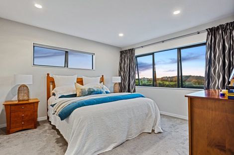 Photo of property in 28 Tai Crescent, Hobsonville, Auckland, 0616