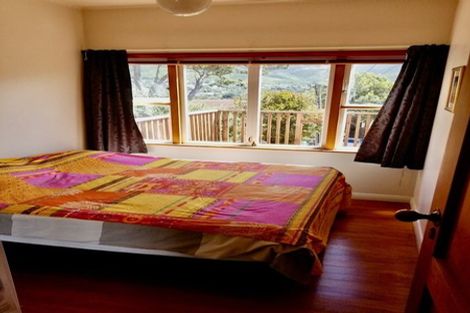 Photo of property in 33 Bankot Crescent, Ngaio, Wellington, 6035