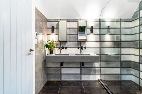 Photo of property in 36 Kereru Grove, Greenhithe, Auckland, 0632