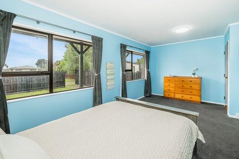Photo of property in 43 Parakai Street, Paraparaumu, 5032