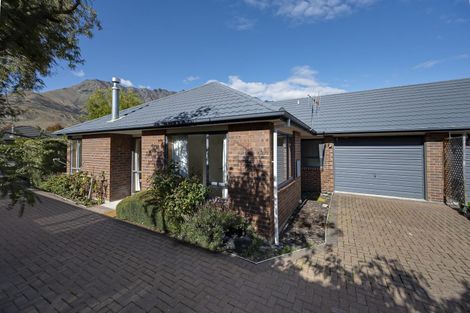 Photo of property in 50a Elm Tree Avenue, Frankton, Queenstown, 9300