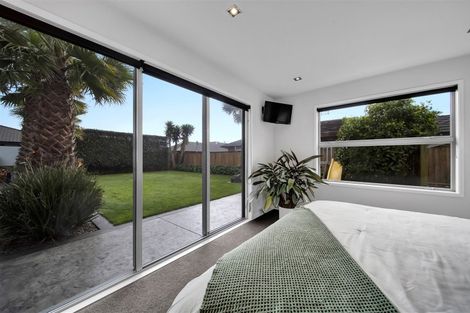 Photo of property in 15 Marlin Terrace, Bell Block, New Plymouth, 4312