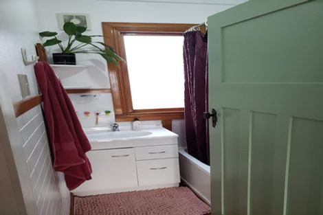 Photo of property in 18 Princes Street, Fitzroy, New Plymouth, 4312