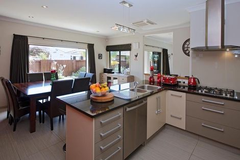 Photo of property in 144 Tuihana Drive, Papamoa Beach, Papamoa, 3118
