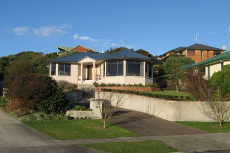 Photo of property in 23 West Ridge Drive, Western Heights, Hamilton, 3200