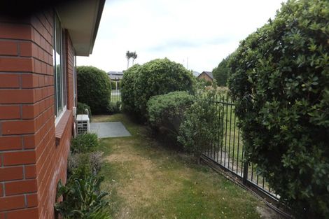 Photo of property in 22 Date Crescent, Aidanfield, Christchurch, 8025