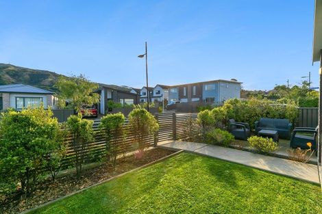 Photo of property in 5 Taiko Place, Kenepuru, Porirua, 5022