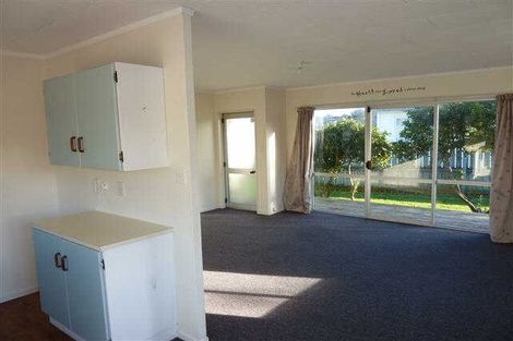 Photo of property in 37 Banbury Crescent, Fairfield, Hamilton, 3214