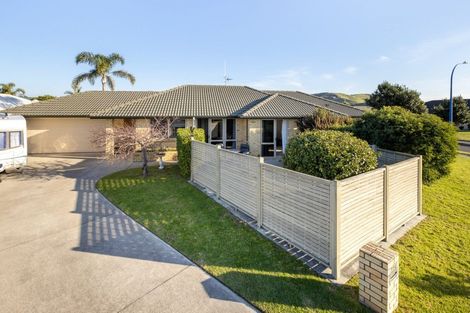 Photo of property in 724 Gloucester Road, Papamoa Beach, Papamoa, 3118