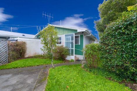 Photo of property in 4b Guthrie Road, Havelock North, 4130