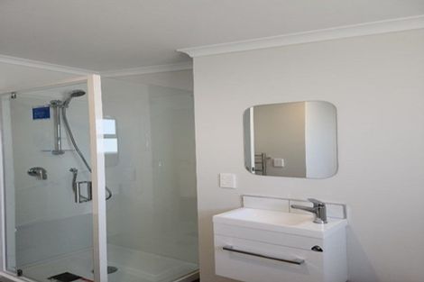 Photo of property in 40a Waiuta Street, Titahi Bay, Porirua, 5022