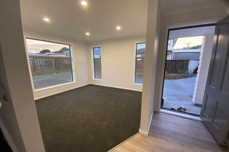 Photo of property in 5a Hinau Street, Tawa, Wellington, 5028
