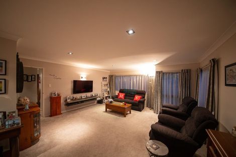Photo of property in 40a Kingswood Street, Takaro, Palmerston North, 4412