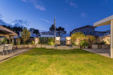 Photo of property in 166 Sands Crescent, Matarangi, Whitianga, 3592