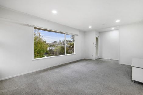 Photo of property in 86 Marlborough Avenue, Glenfield, Auckland, 0629