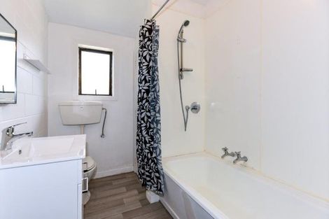 Photo of property in 2/527 Cashel Street, Linwood, Christchurch, 8011