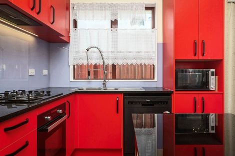 Photo of property in 3/48 Pooks Road, Ranui, Auckland, 0612