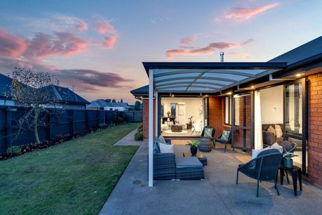 Photo of property in 25 Galatos Street, Rangiora, 7400