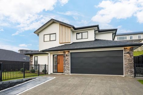 Photo of property in 11 Te Hoiere Street, Aotea, Porirua, 5024