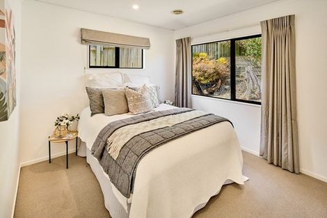 Photo of property in 22 Domanski Crescent, Owhiro Bay, Wellington, 6023