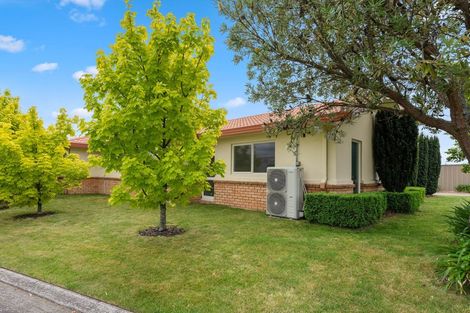 Photo of property in 38 Owhatiura Drive, Lynmore, Rotorua, 3010