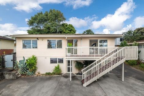 Photo of property in 1/44 Barbados Drive, Unsworth Heights, Auckland, 0632