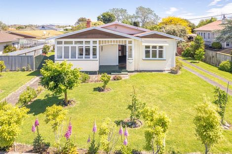 Photo of property in 31 Gonville Avenue, Gonville, Whanganui, 4501