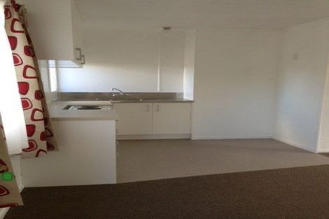 Photo of property in 8-10 Harris Road, Mount Wellington, Auckland, 1051