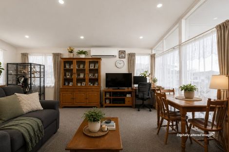 Photo of property in 69 Ferguson Street, Manurewa East, Auckland, 2102
