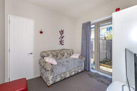 Photo of property in 21 Streamside Court, Woolston, Christchurch, 8062