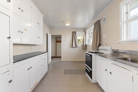 Photo of property in 8-10 Dix Crescent, Riversdale, Blenheim, 7201