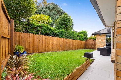 Photo of property in 16b Neil Avenue, Te Atatu Peninsula, Auckland, 0610