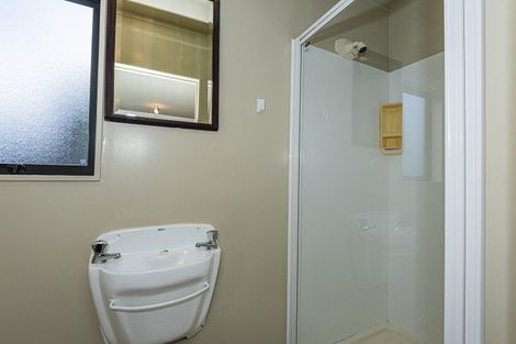 Photo of property in 209a One Tree Point Road, One Tree Point, 0118