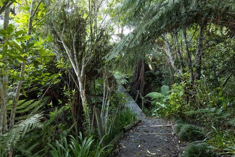 Photo of property in 659 Queen Charlotte Drive, Havelock, Picton, 7281