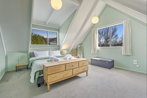 Photo of property in 14 Kings Drive, Wanaka, 9305