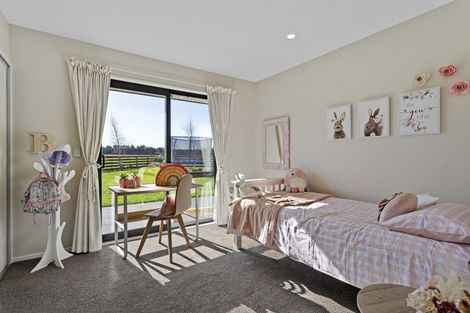 Photo of property in 48 Tupelo Place, Swannanoa, Rangiora, 7476