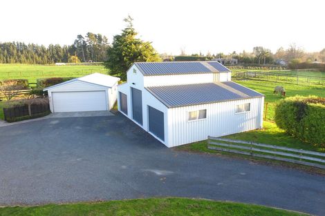 Photo of property in 258 Thornton Road, Cambridge, 3496