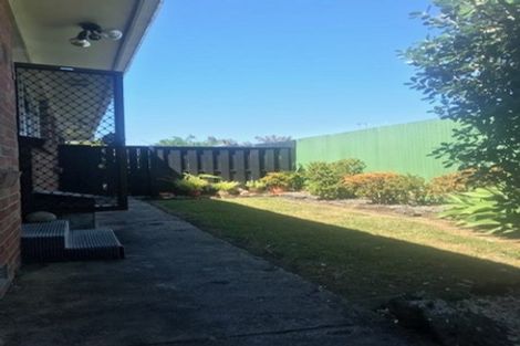 Photo of property in 2/33 Hamlin Road, Mount Wellington, Auckland, 1060