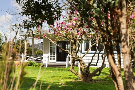 Photo of property in 4 Crossley Street, Katikati, 3129