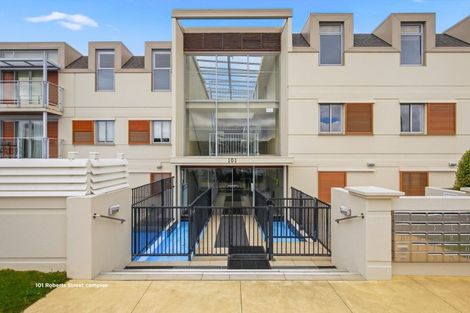 Photo of property in 101 On Roberts, 2/101 Roberts Street, Taupo, 3330