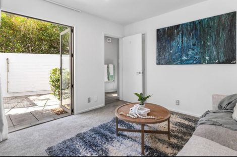 Photo of property in 2/37 Poynder Avenue, Merivale, Christchurch, 8014