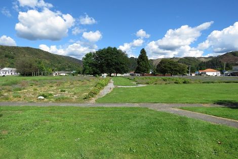 Photo of property in 131-139 Buller Road, Reefton, 7830