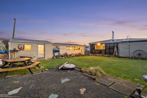 Photo of property in 215 Mcquarrie Street, Kingswell, Invercargill, 9812